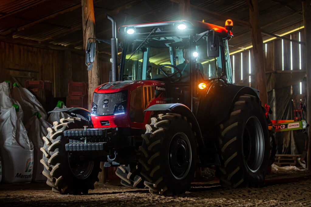 Trator Mahindra 86-110P