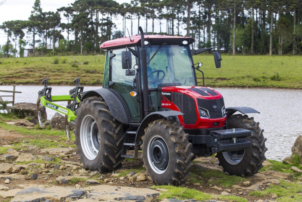 Trator Mahindra 86-110P